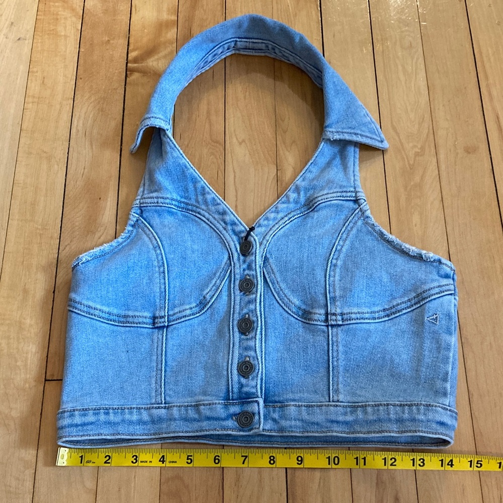 Stylish Light Blue Denim Halter Crop Top